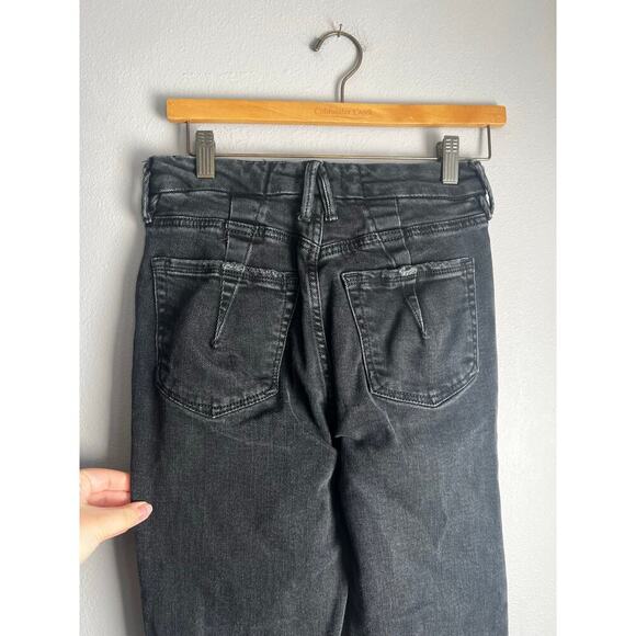 Good American Jeans - Picture 5 of 6